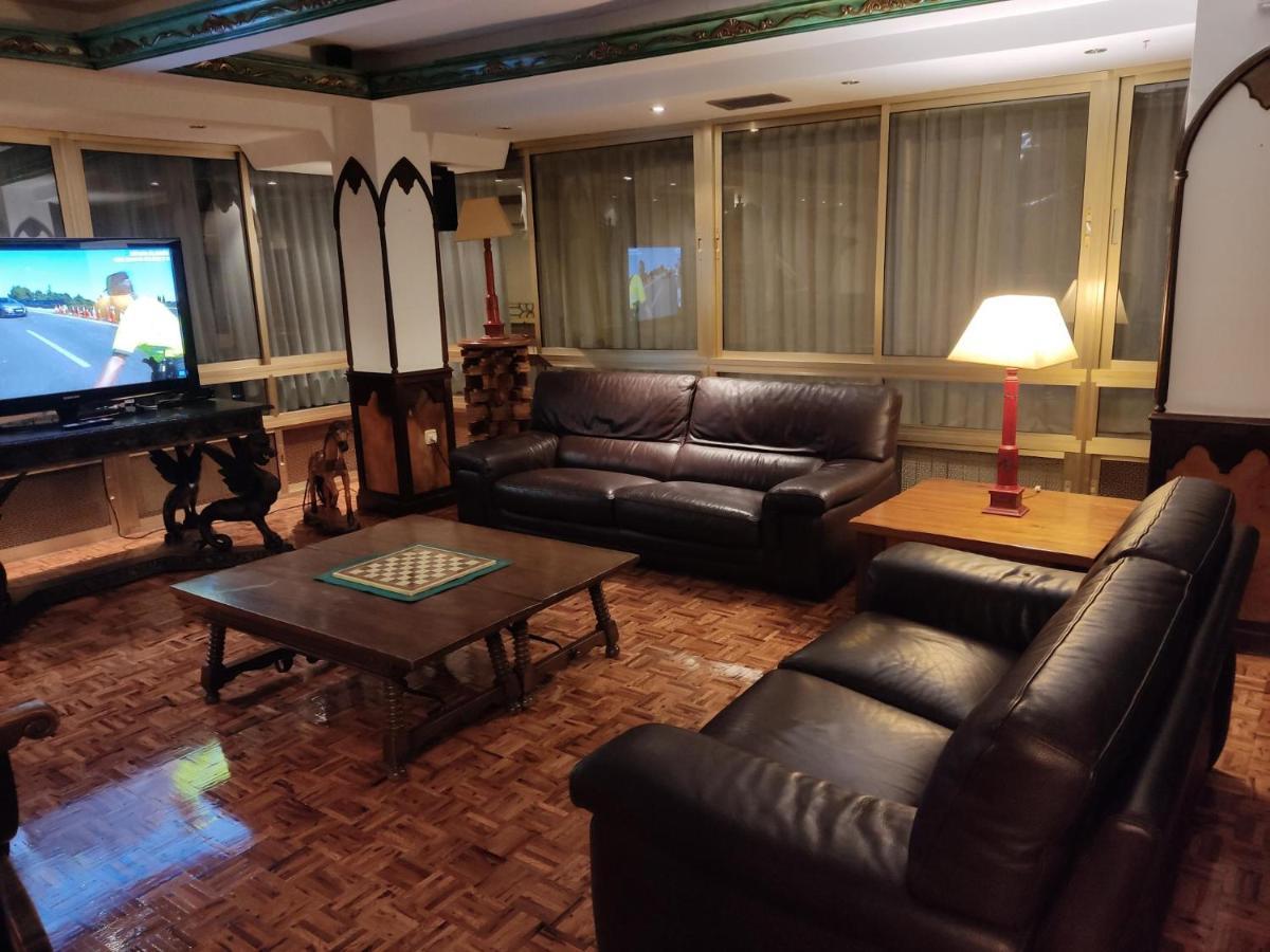 ארנדה דה דוארו Hotel Julia מראה חיצוני תמונה