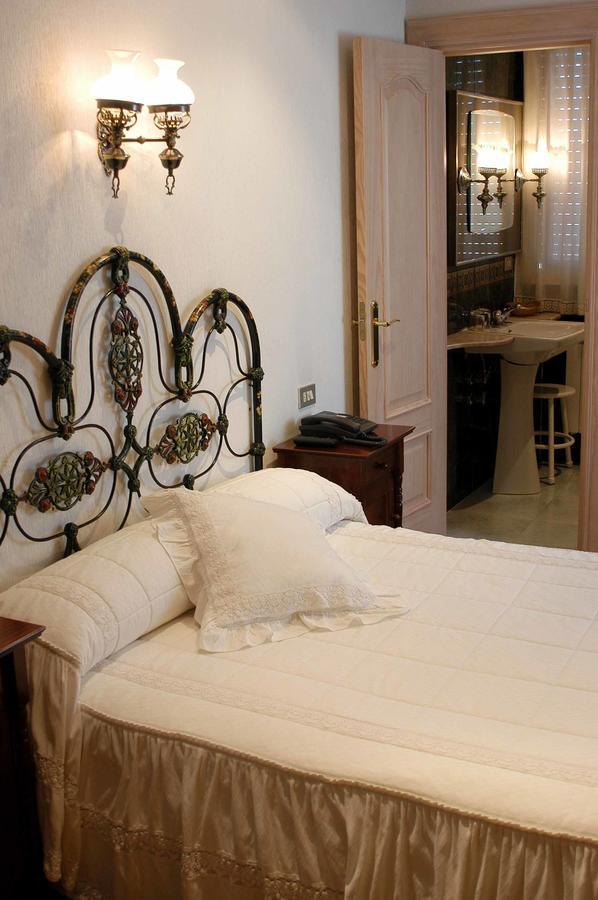 ארנדה דה דוארו Hotel Julia חדר תמונה