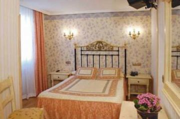 ארנדה דה דוארו Hotel Julia מראה חיצוני תמונה